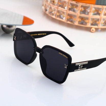 Louis vuitton Metal Logo Oversized Sunglasses 0921 Butterfly