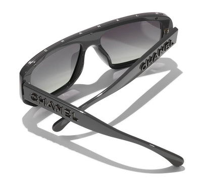 CHANEL 5556U Cat-Eye